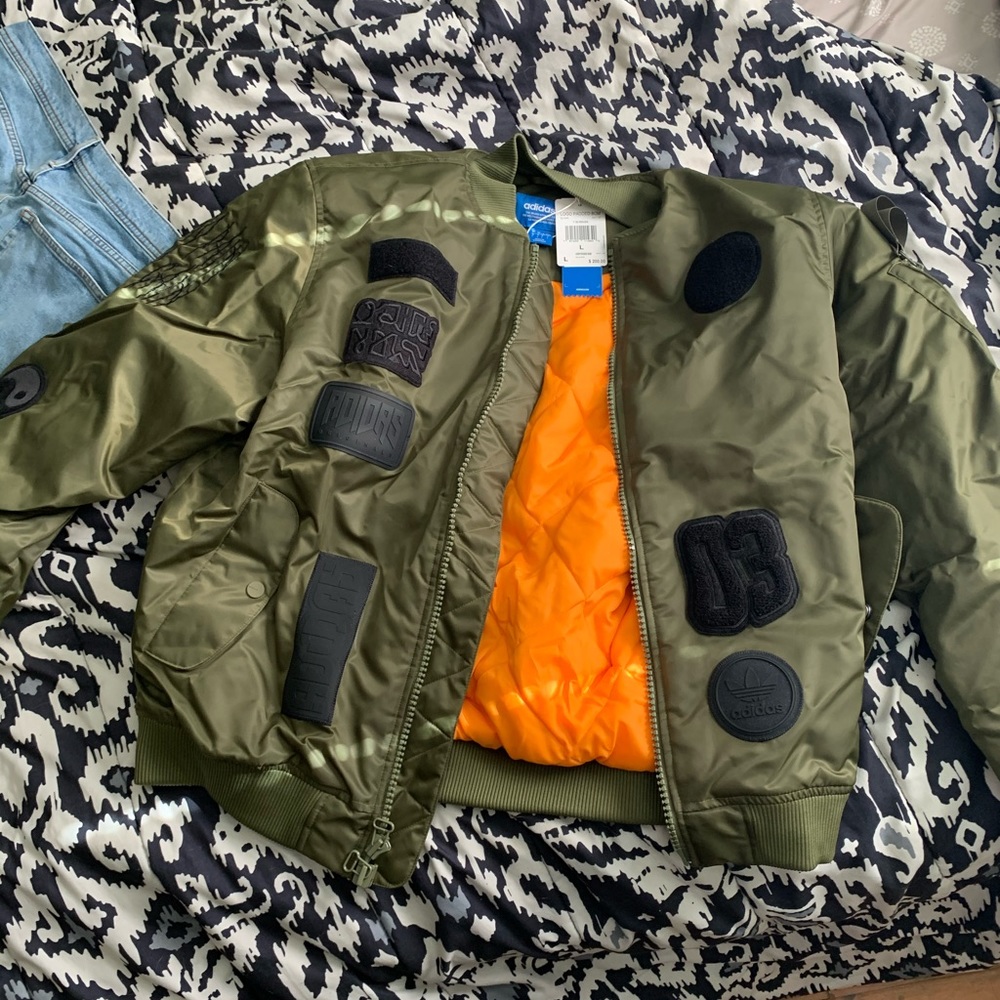 Adidas men’s logo padded bomber jacket